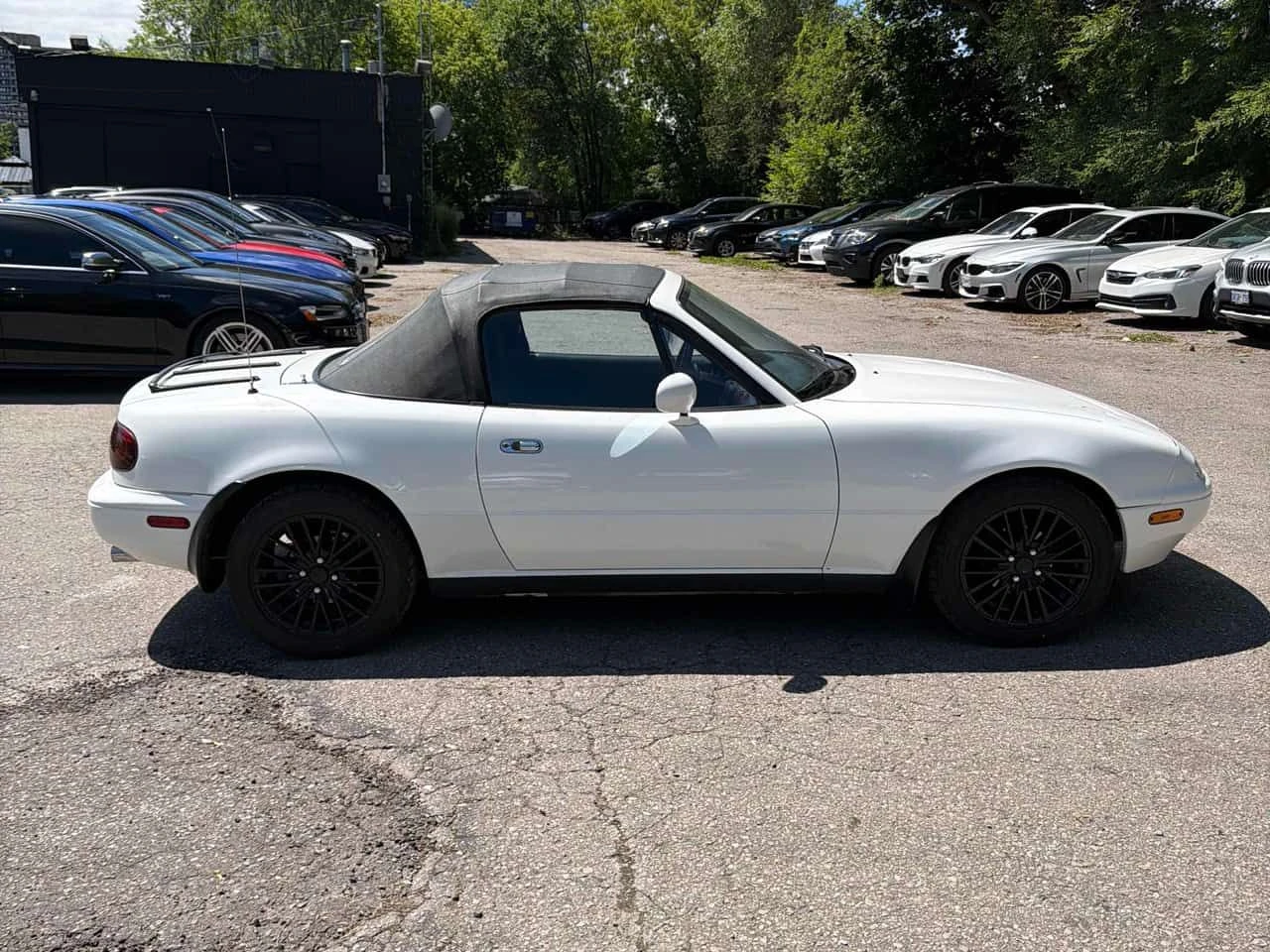 Mazda Mx-5 * Cabrio * CARFAX * БЕЗ ИНЦИДЕНТИ * КЛИП НА МОТОРА, снимка 3 - Автомобили и джипове - 55023719
