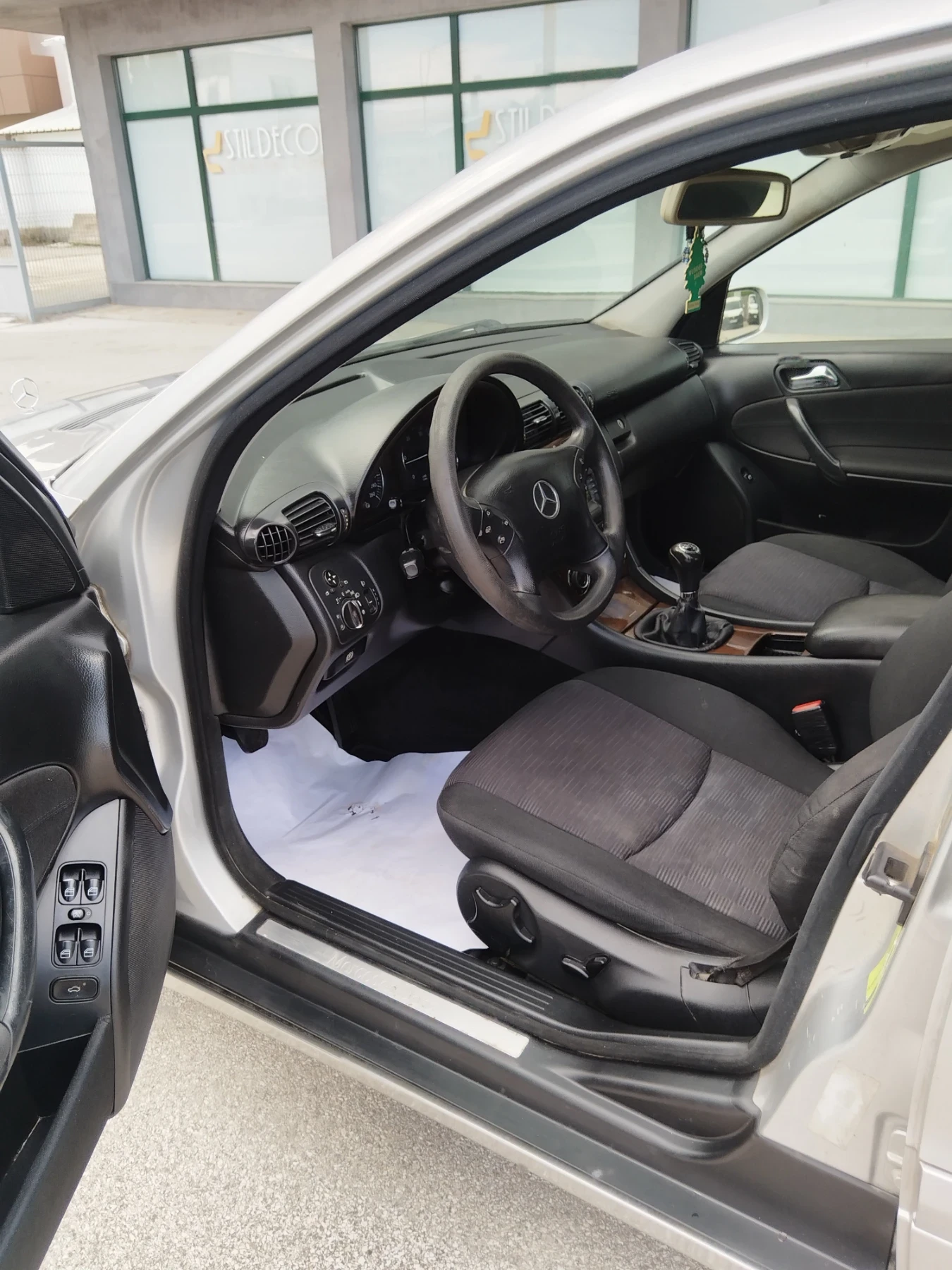 Mercedes-Benz C 200 200 CDI, снимка 10 - Автомобили и джипове - 55157540