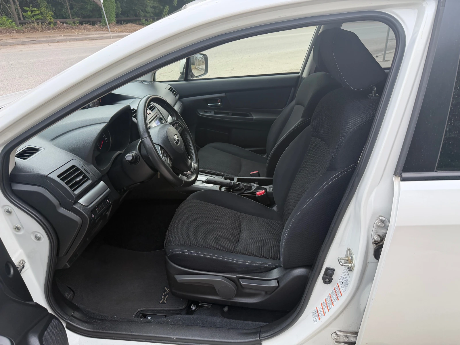 Subaru XV 1.6 LUKS, снимка 7 - Автомобили и джипове - 55252299
