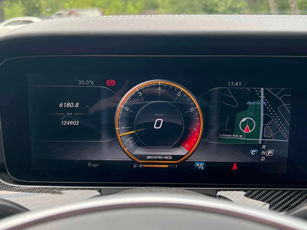 Mercedes-Benz E 63 AMG * S * CARFAX * БЕЗ ПЪРВОНАЧАЛНА ВНОСКА, снимка 9 - Автомобили и джипове - 55429804
