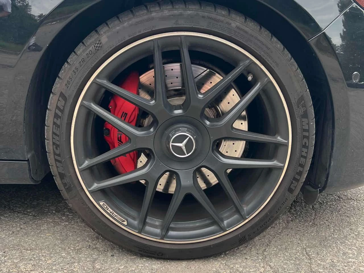 Mercedes-Benz E 63 AMG * S * CARFAX * БЕЗ ПЪРВОНАЧАЛНА ВНОСКА, снимка 6 - Автомобили и джипове - 55429804