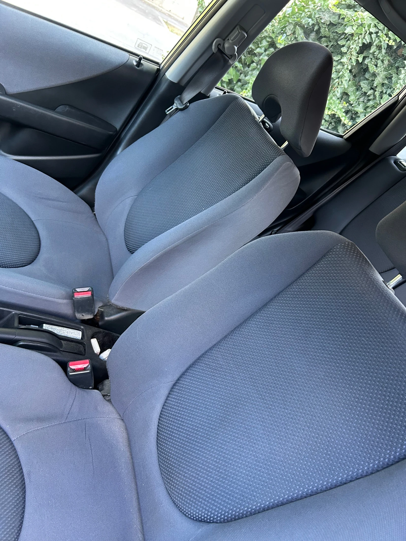 Honda Jazz 1.3, снимка 8 - Автомобили и джипове - 55495007