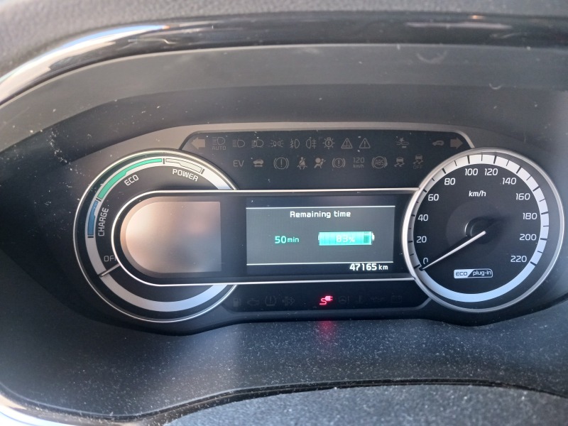 Kia Niro 1, 6i Plug-In Hybrid, снимка 4 - Автомобили и джипове - 43063827