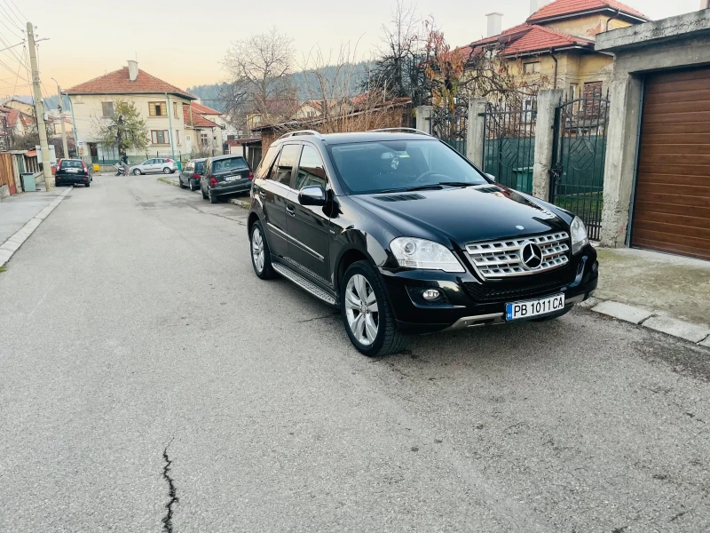 Mercedes-Benz ML 350, снимка 3 - Автомобили и джипове - 48001317