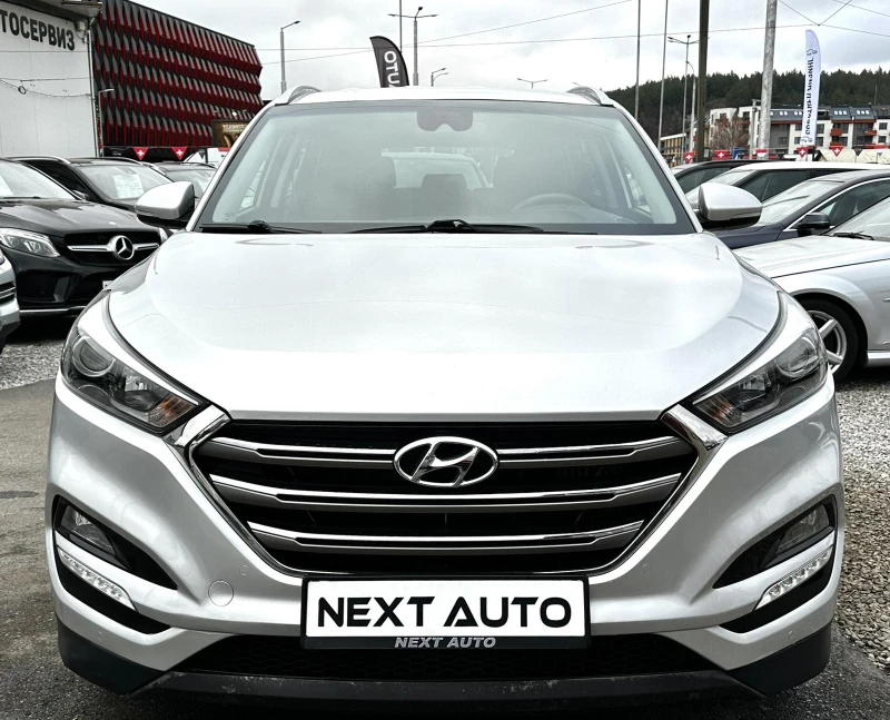 Hyundai Tucson 2.0CRDI 136HP 4WD CAM LANE ASSIST EU6B, снимка 2 - Автомобили и джипове - 52750141