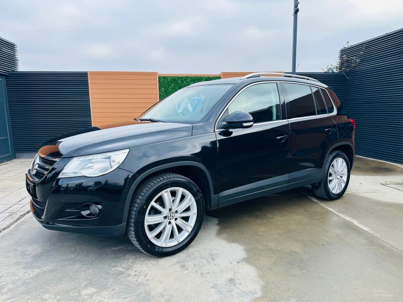 VW Tiguan 2.0 TDI/4-motion/Navi, снимка 8 - Автомобили и джипове - 52856661