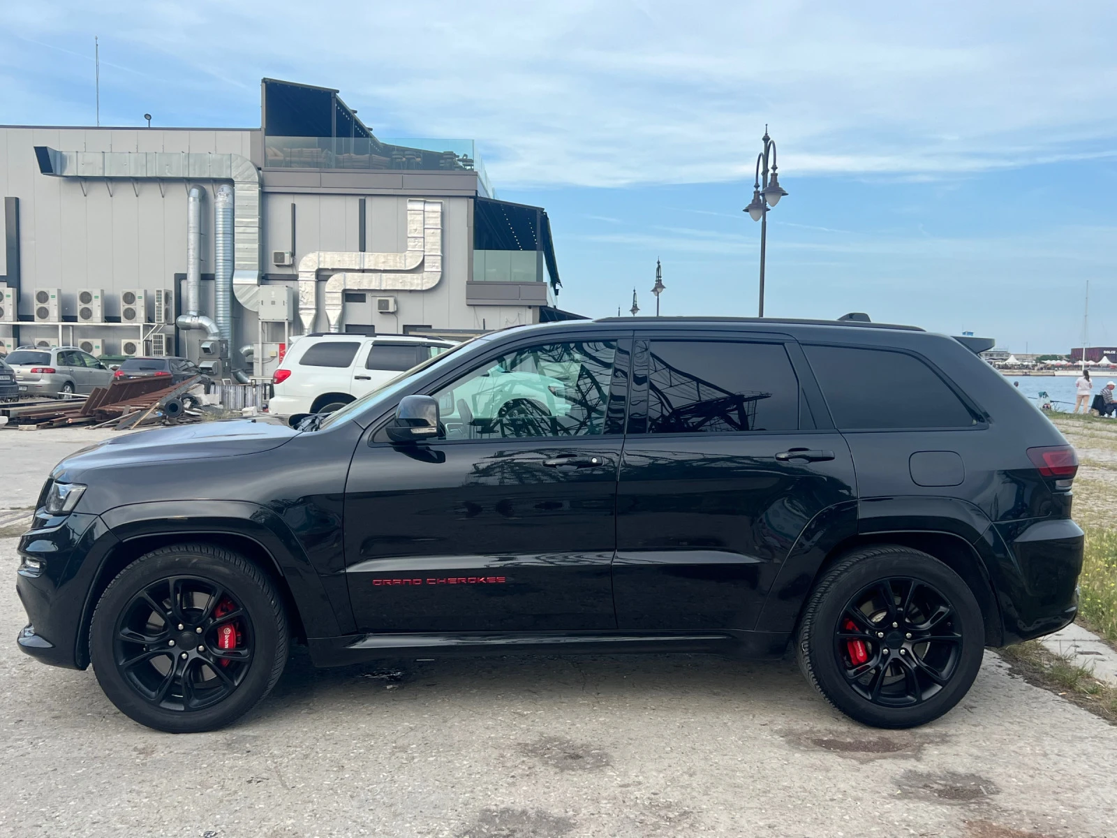 Jeep Grand cherokee SRT 6.4L HEMI V8 - изображение 4