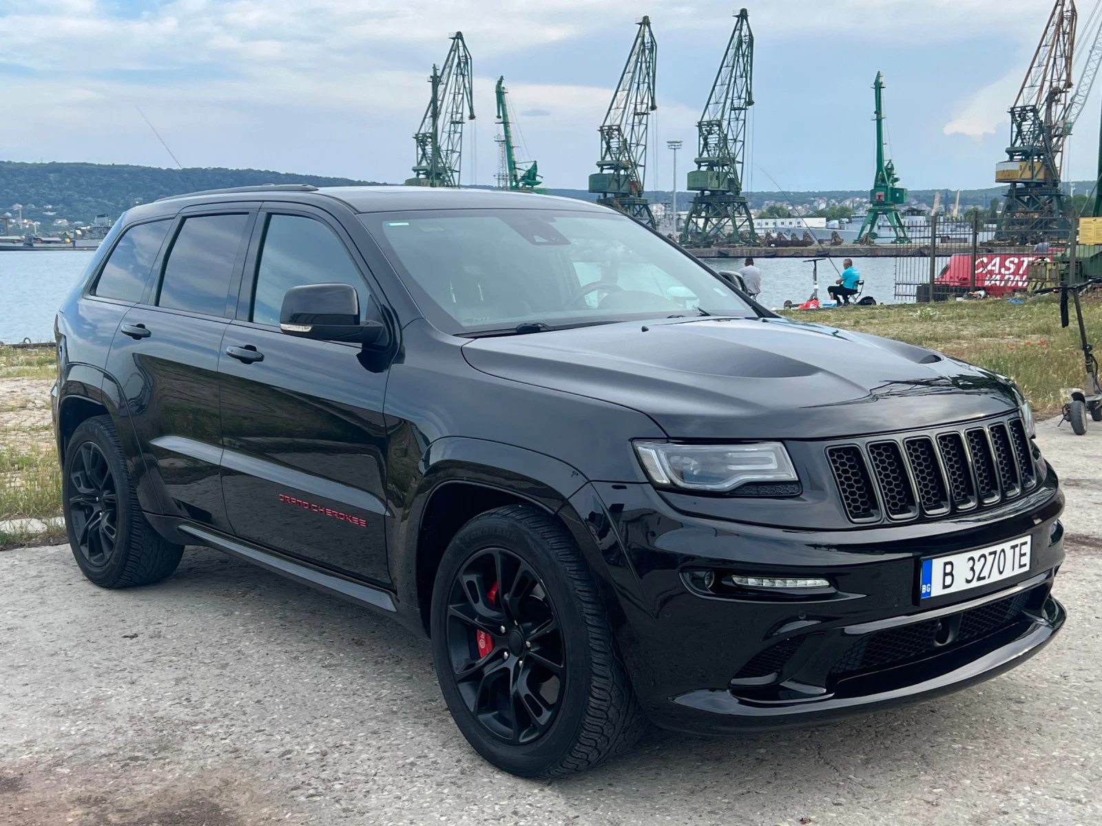 Jeep Grand cherokee SRT 6.4L HEMI V8 - изображение 3