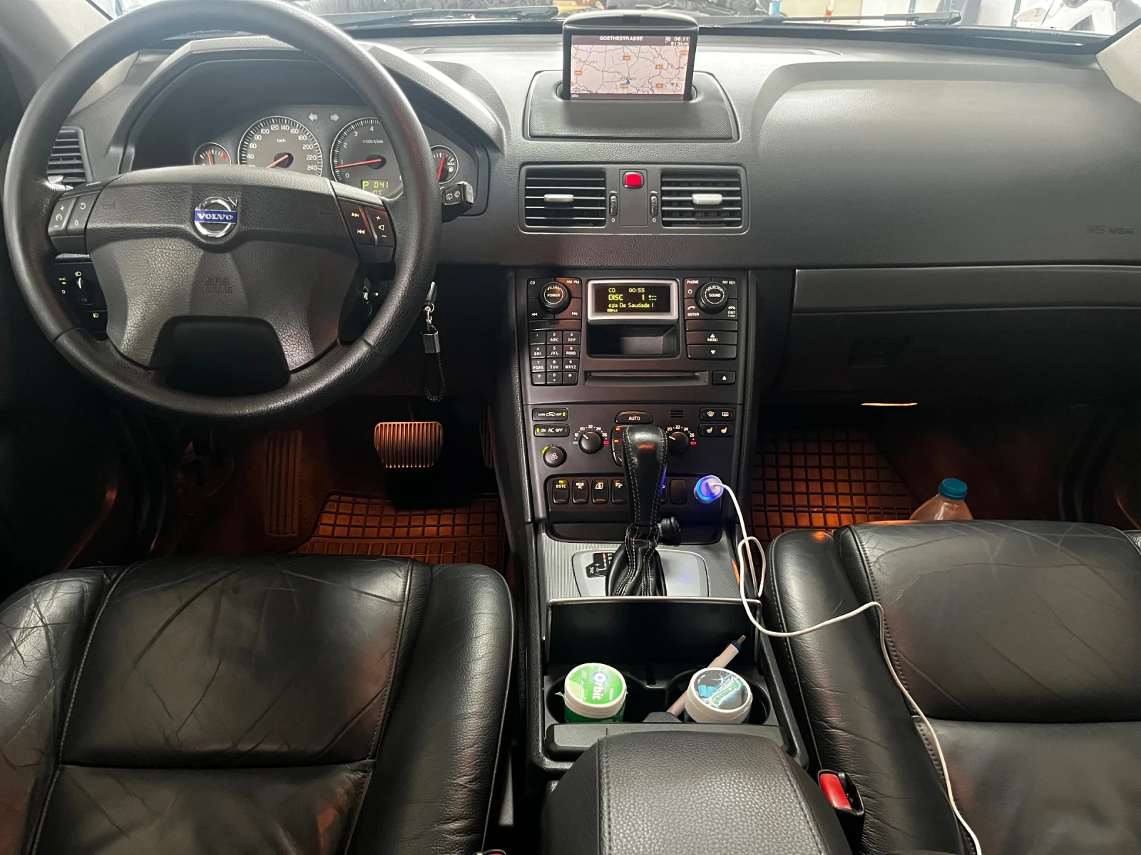 Volvo Xc90 4.4 V8 7-местен LPG - изображение 8