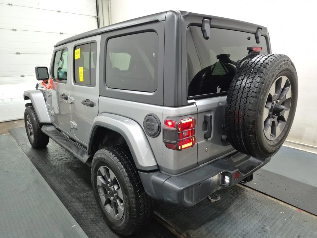 Jeep Wrangler * Sahara * CARFAX * БЕЗ ПЪРВОНАЧАЛНА ВНОСКА - изображение 2