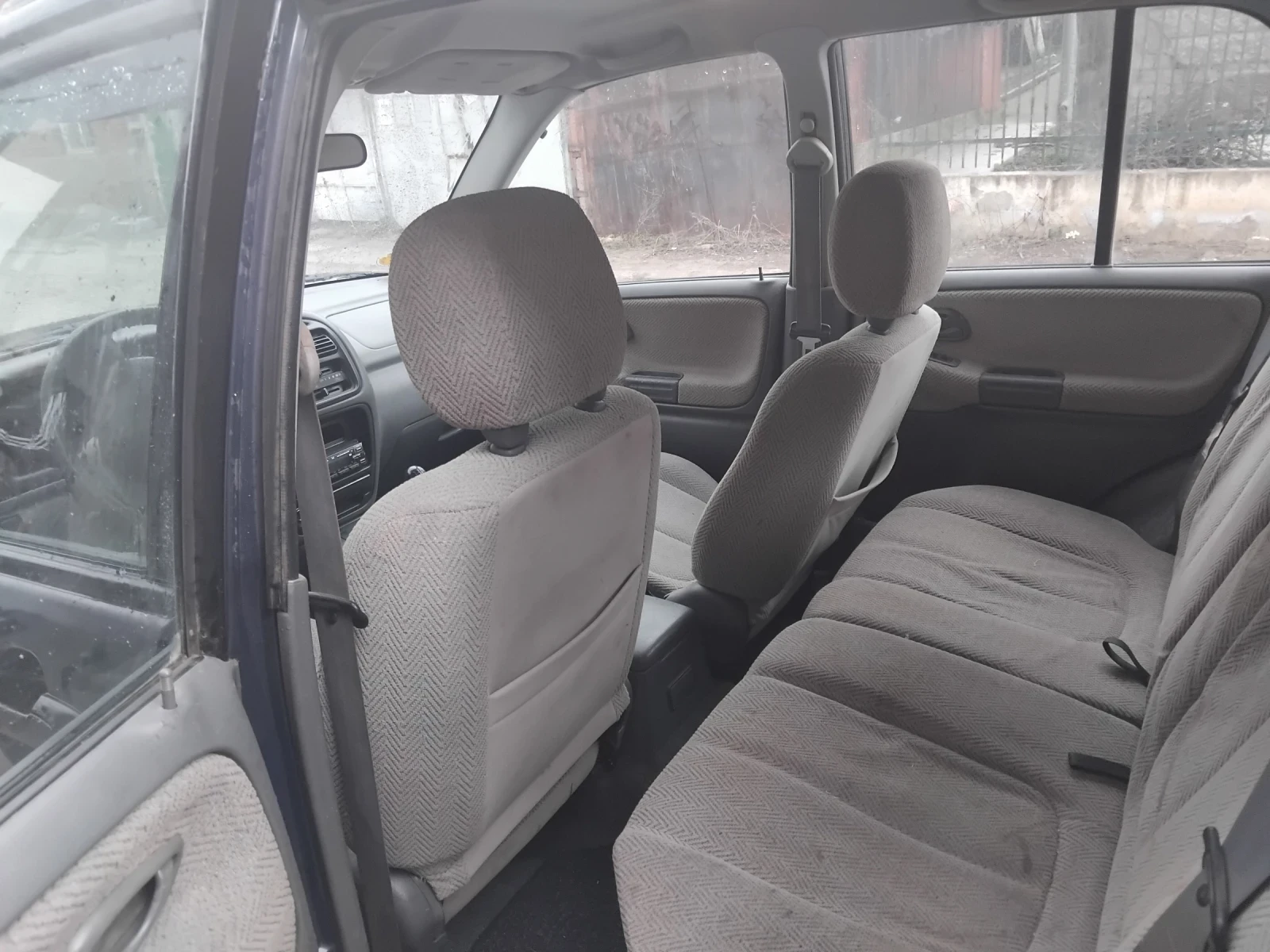 Suzuki Grand vitara 2.0 TD, снимка 3 - Автомобили и джипове - 53960934