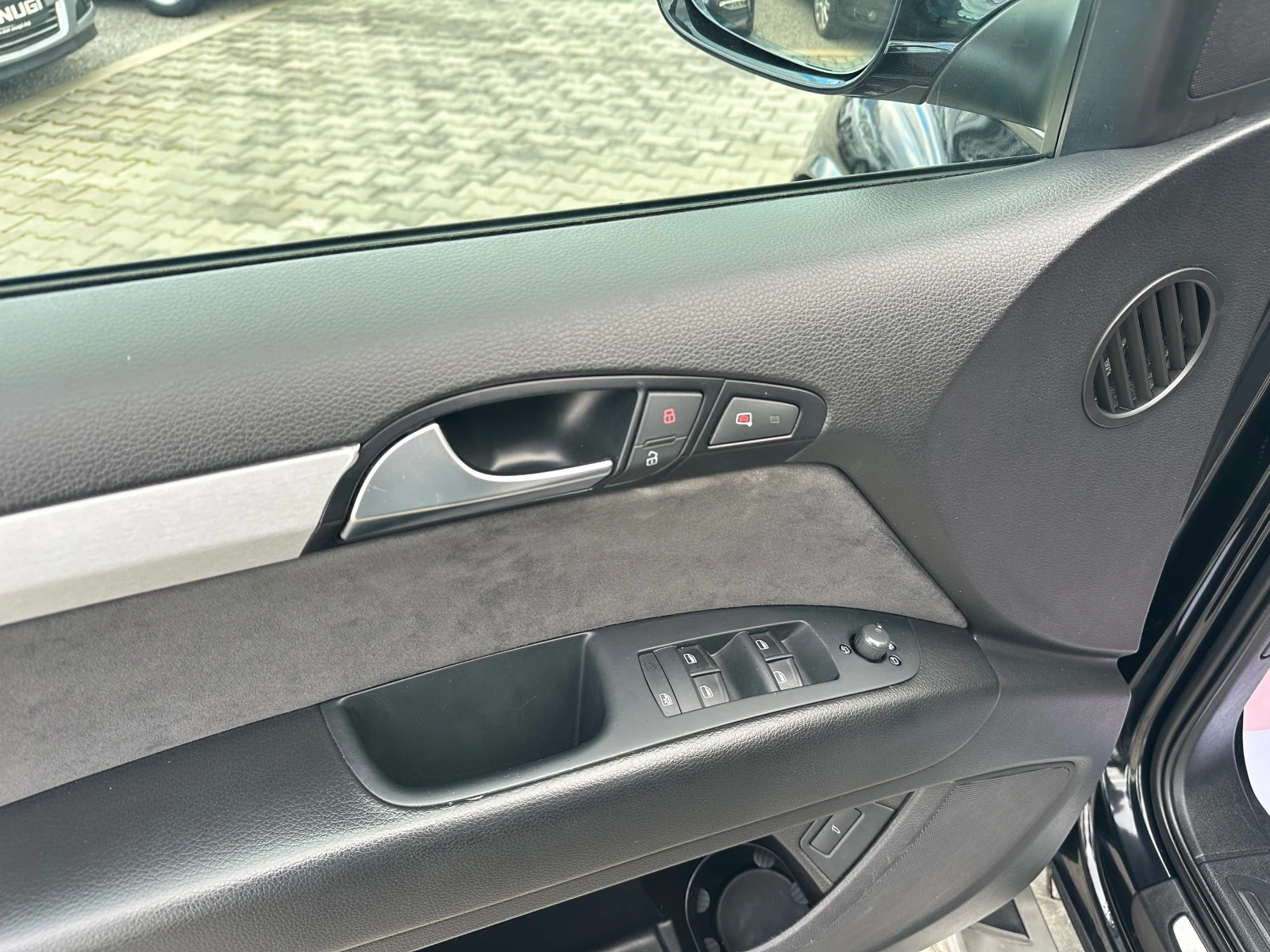 Audi Q7 KEYLESS* LED* PANORAMA* , снимка 12 - Автомобили и джипове - 54070160