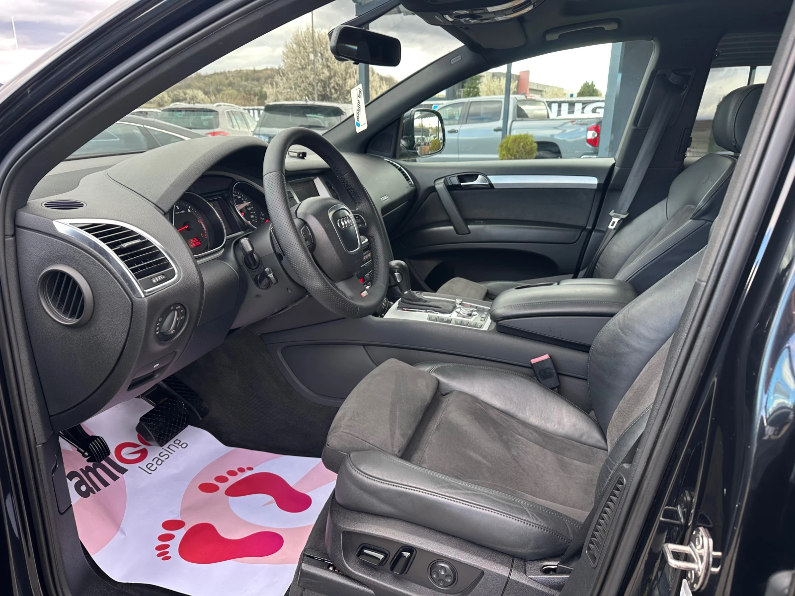 Audi Q7 KEYLESS* LED* PANORAMA* , снимка 10 - Автомобили и джипове - 54070160