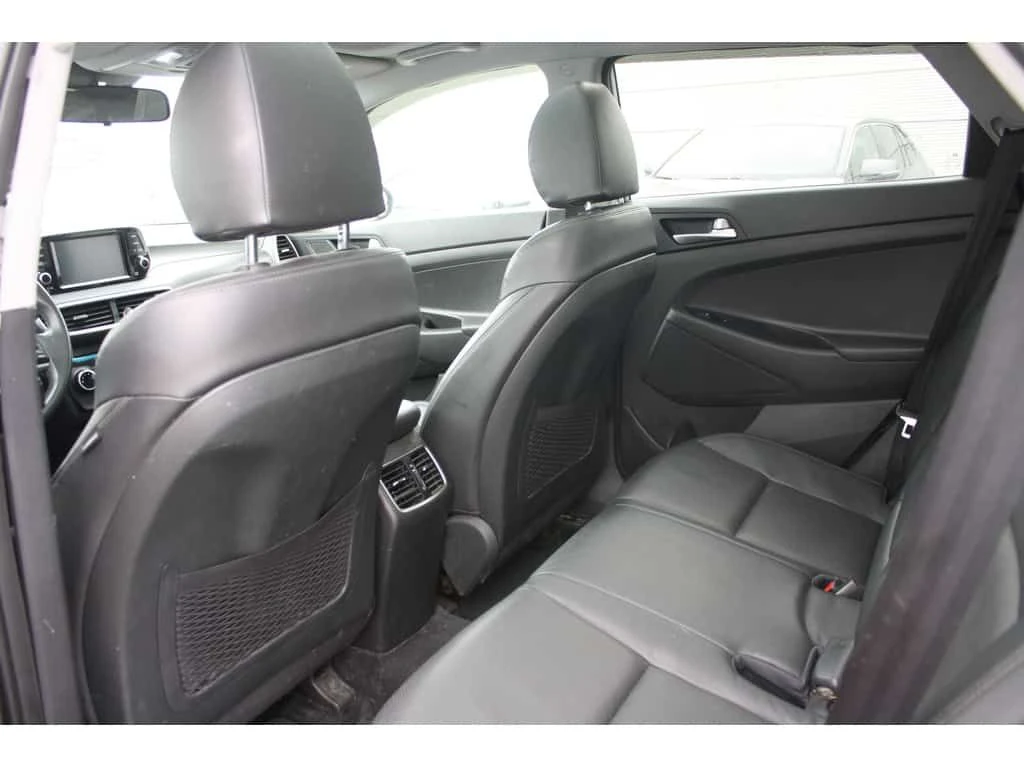 Hyundai Tucson * Sun & Leather package * CARFAX * ���� �� �� | Mobile.bg � ����������� 8