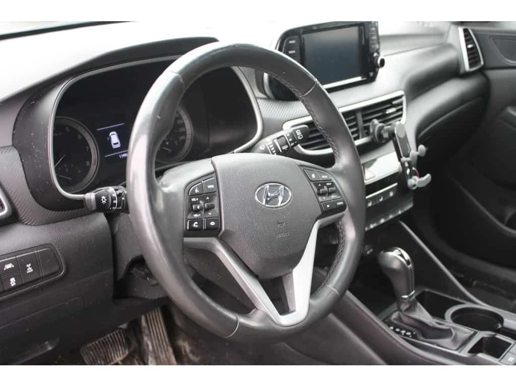 Hyundai Tucson * Sun & Leather package * CARFAX * ���� �� �� | Mobile.bg � ����������� 13