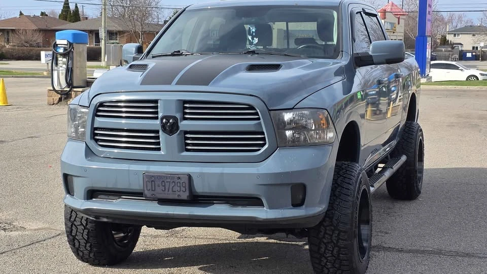 Dodge RAM 1500 * CERAMIC BLUE* РЕВИЗИРАН МОТОР* ОТСРАНЕН HEMI TIC