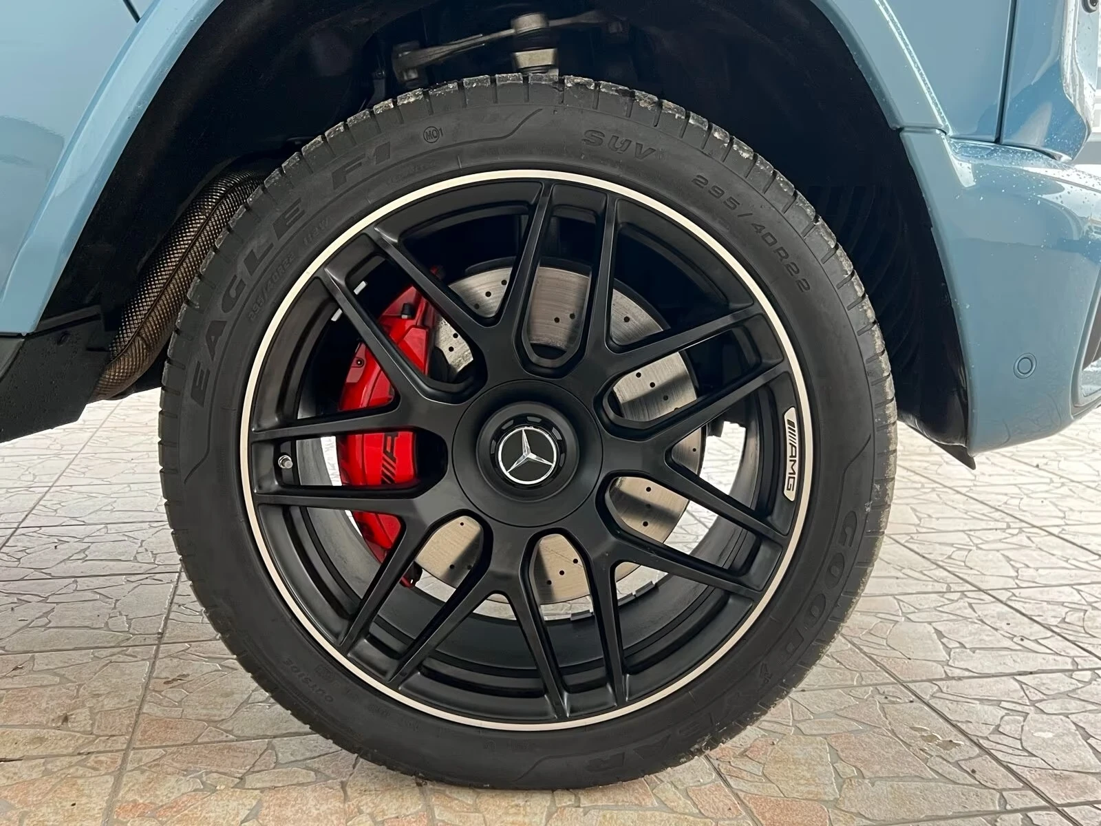 Mercedes-Benz G 63 AMG 4MATIC ACTIVE-RIDE TV KEYLESS BURMESTER MANUFAKTUR, снимка 5 - Автомобили и джипове - 54207564