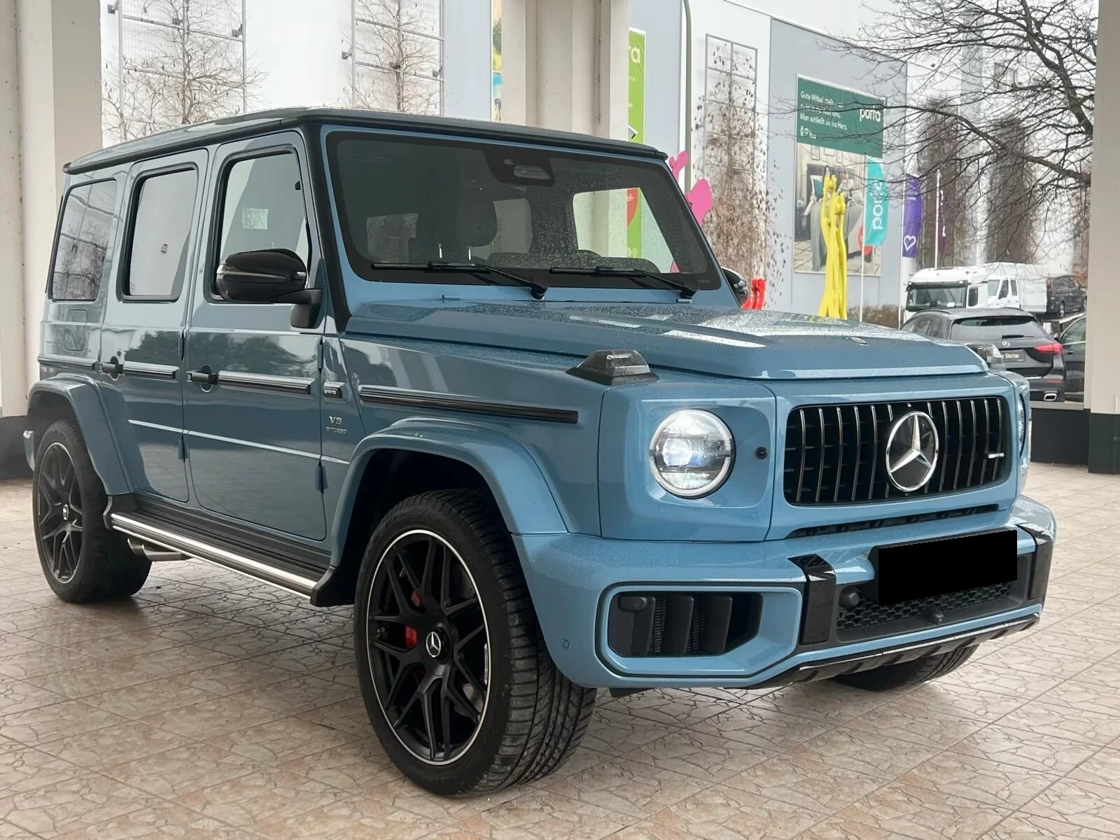 Mercedes-Benz G 63 AMG 4MATIC ACTIVE-RIDE TV KEYLESS BURMESTER MANUFAKTUR, снимка 2 - Автомобили и джипове - 54207564