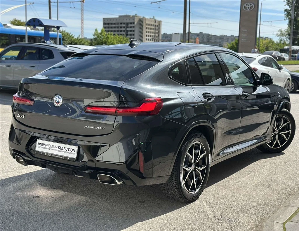 BMW X4 xDrive30d, снимка 2 - Автомобили и джипове - 54618833