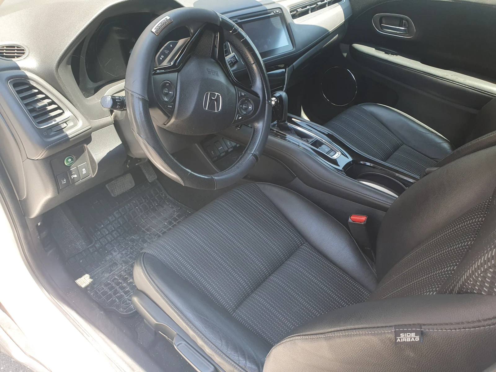 Honda Hr-v, снимка 7 - Автомобили и джипове - 54695668