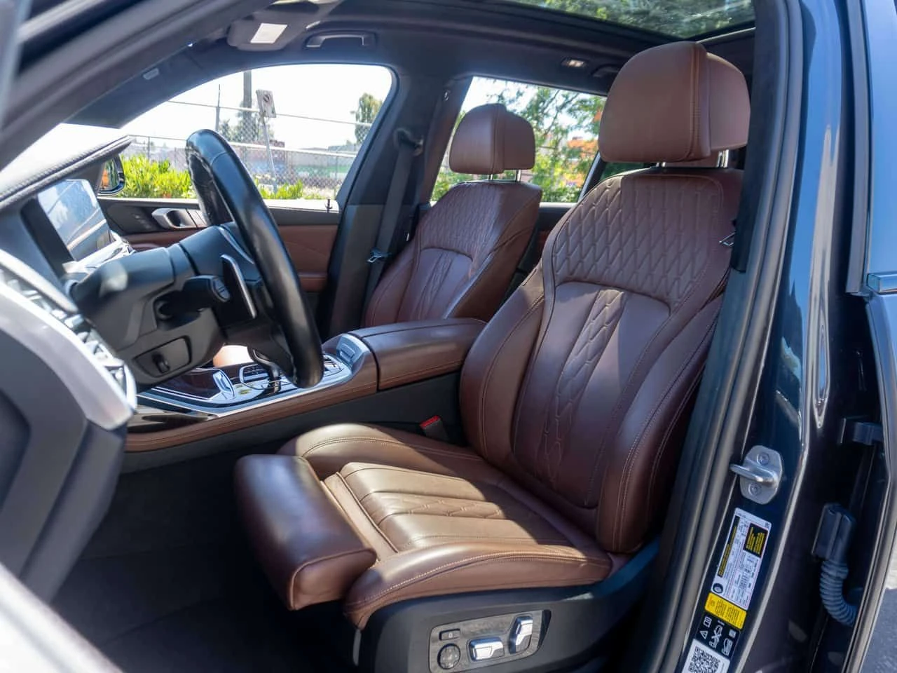 BMW X7 * xDrive40i * Фиксирана цена до България * CARFAX , снимка 13 - Автомобили и джипове - 55559025