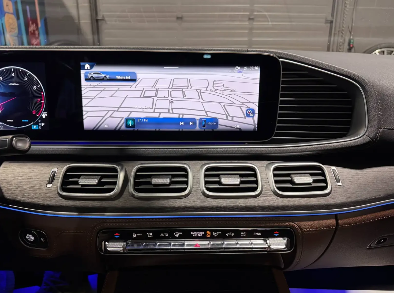 Mercedes-Benz GLE 450 AMG Air / HUD / Soft Close, снимка 7 - Автомобили и джипове - 55577506