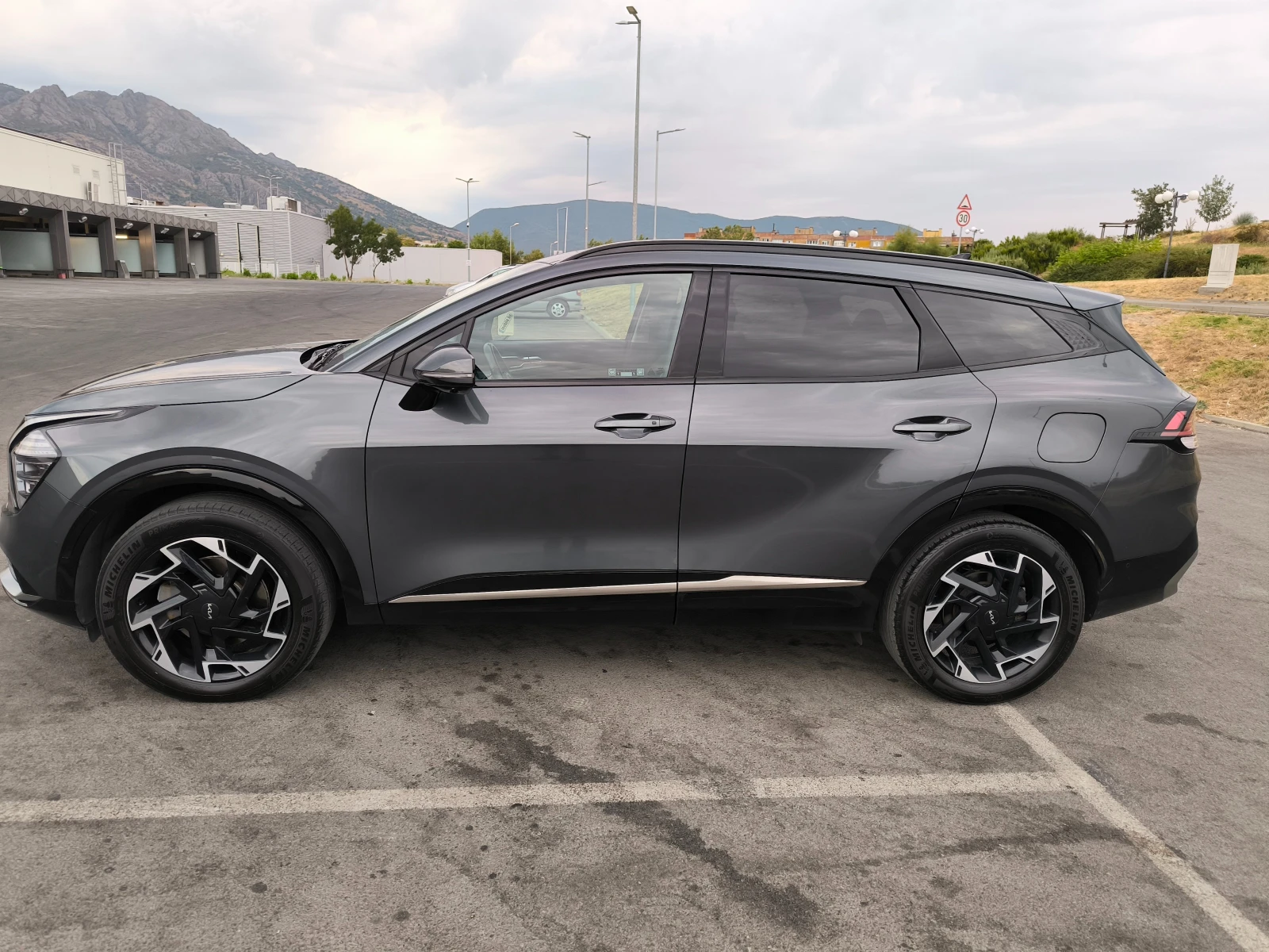 Kia Sportage GT-LINE-PLUG IN HYBRID PHEV 4x4 265hp, снимка 7 - Автомобили и джипове - 55724194