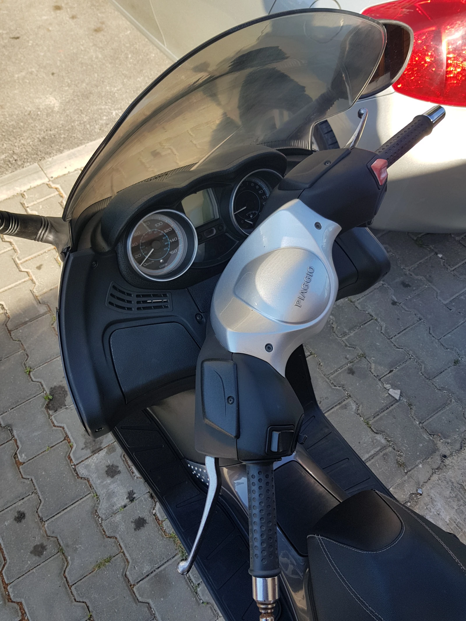 Piaggio XEvo 250i - изображение 3