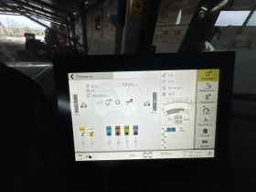 Трактор Claas Axion 940, снимка 9