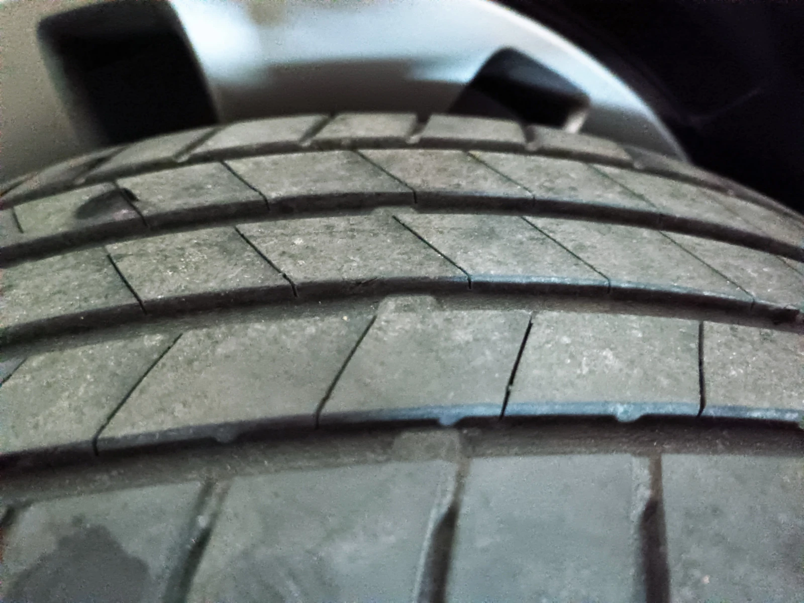 ���� � ������ 205/55R16 �� Audi A4 | Mobile.bg � ����������� 6