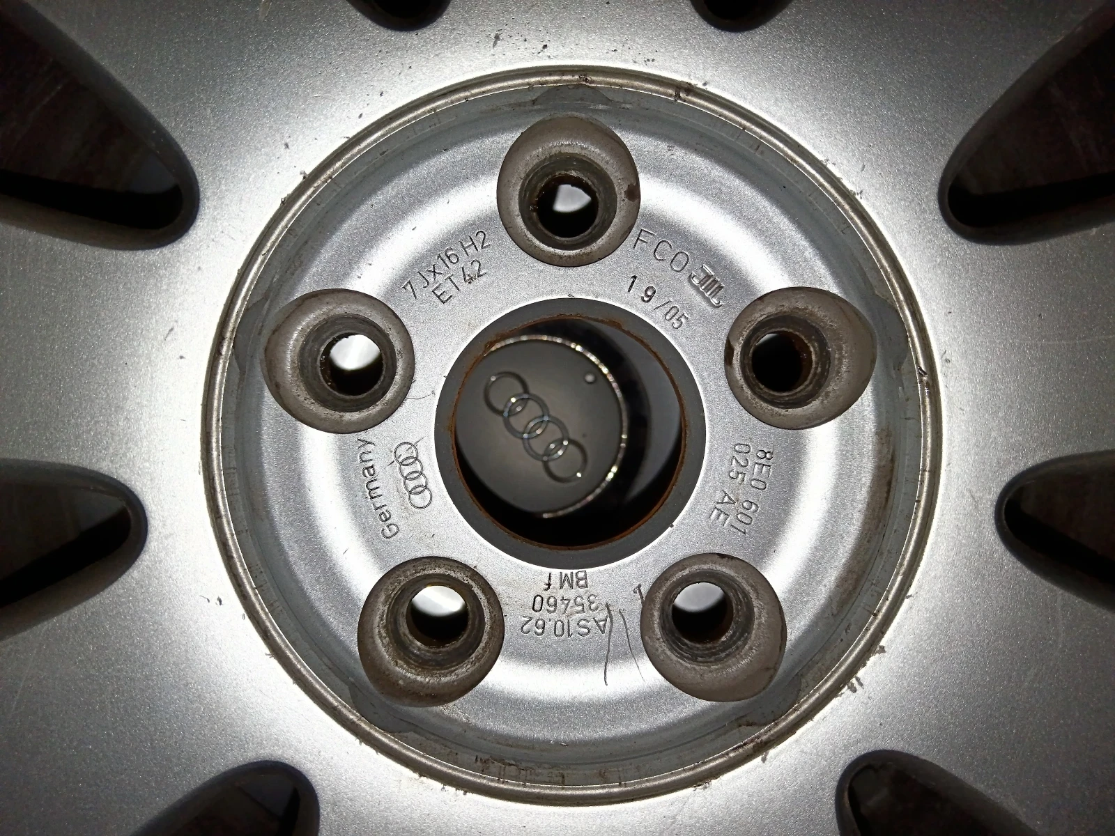 ���� � ������ 205/55R16 �� Audi A4 | Mobile.bg � ����������� 3