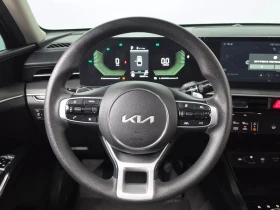 Kia K5 2.0 Automatic, снимка 13