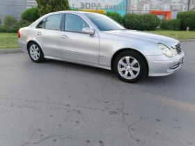 Mercedes-Benz E 220 2.2 CDI , снимка 4