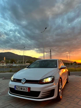 VW Golf VII GTI Lim/Coupe PERFORMANCE, снимка 4