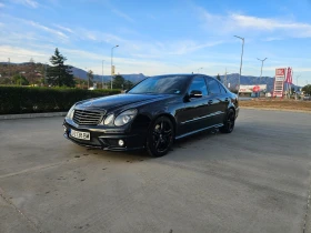 Mercedes-Benz E 500 АМГ, снимка 3