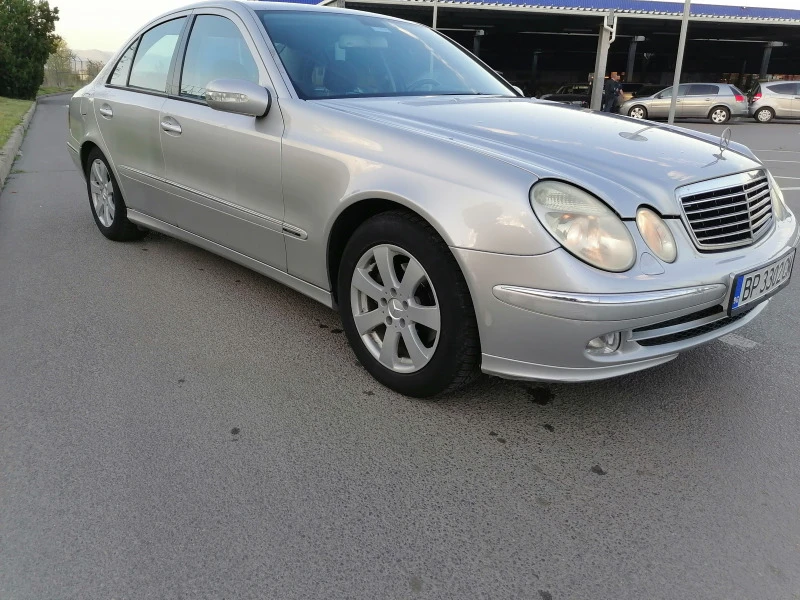 Mercedes-Benz E 220 2.2 CDI , снимка 6 - Автомобили и джипове - 47635030