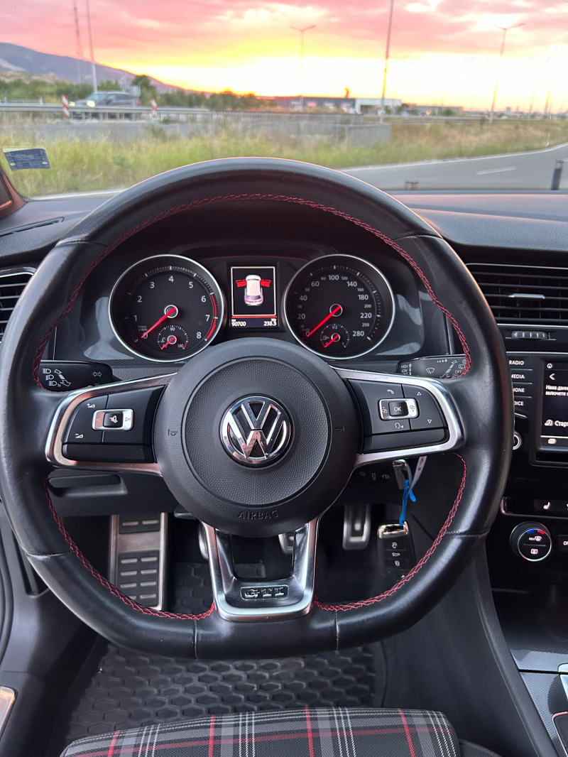 VW Golf VII GTI Lim/Coupe PERFORMANCE, снимка 8 - Автомобили и джипове - 47051466