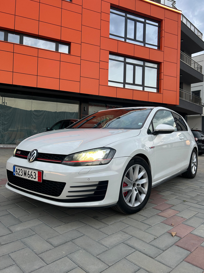 VW Golf VII GTI Lim/Coupe PERFORMANCE, снимка 11 - Автомобили и джипове - 47051466