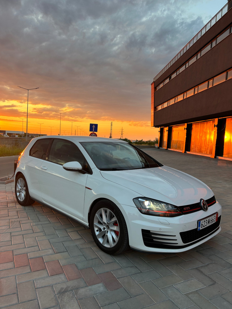 VW Golf VII GTI Lim/Coupe PERFORMANCE, снимка 6 - Автомобили и джипове - 47051466