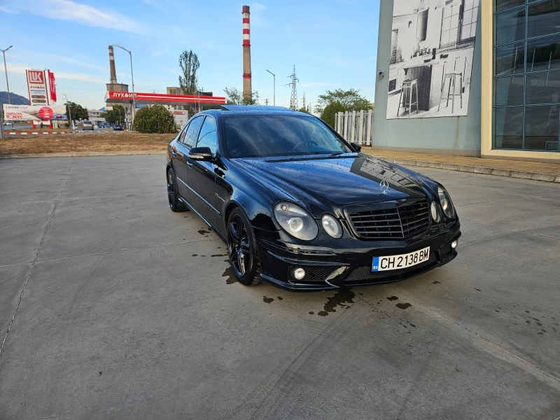 Mercedes-Benz E 500 АМГ, снимка 2 - Автомобили и джипове - 47327891