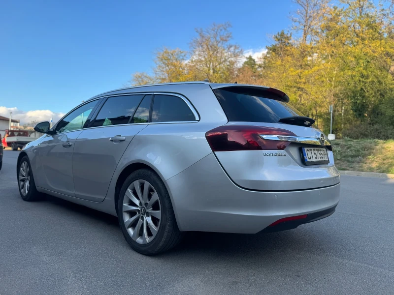 Opel Insignia, снимка 5 - Автомобили и джипове - 47591220