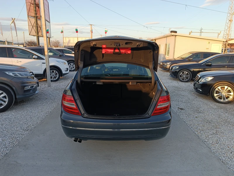 Mercedes-Benz C 180 1.8 BENZIN, снимка 15 - Автомобили и джипове - 48123248