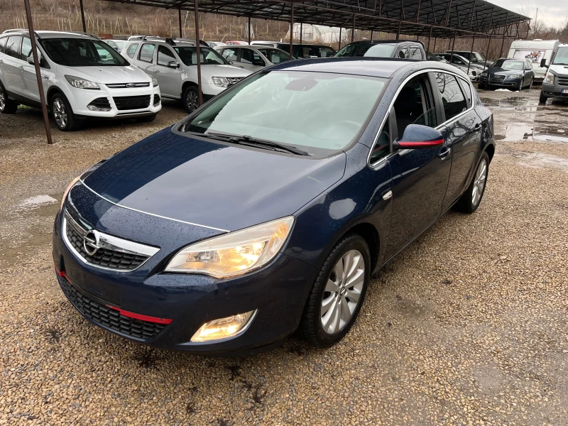 Opel Astra 1.4I-NAVI, снимка 1 - Автомобили и джипове - 48456193