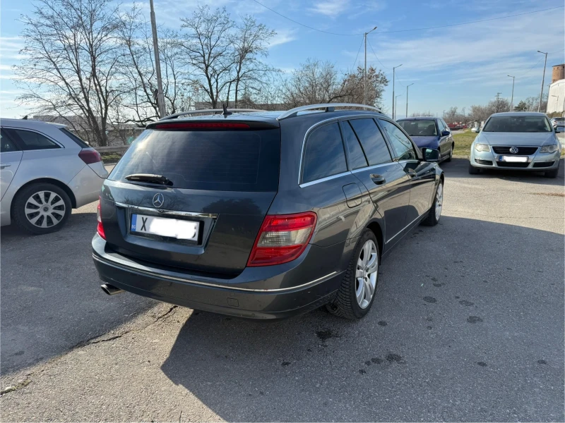 Mercedes-Benz C 220 CDI, снимка 5 - Автомобили и джипове - 48830567