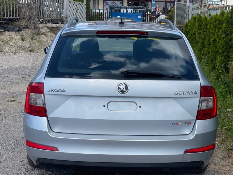 Skoda Octavia 180к.с. 1.8TSI 4x4 2хКлюча 2xНОВИ ГУМИ, снимка 5 - Автомобили и джипове - 51589339
