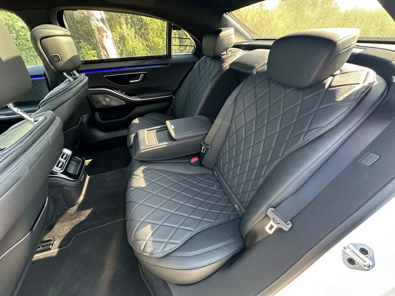 Mercedes-Benz S 580 L* 4-Matic* 6.3 AMG-Full Pack* Distronic* 360 cam*, снимка 14 - Автомобили и джипове - 52507448