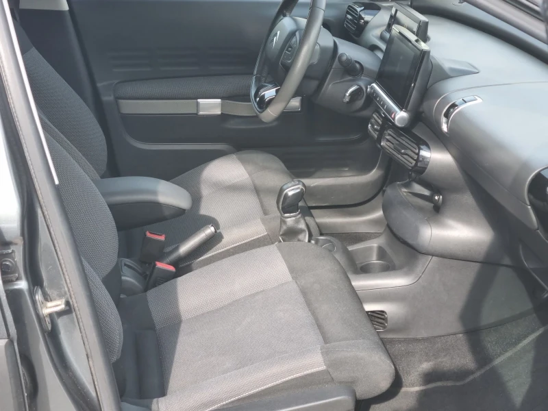 Citroen C4 Cactus 1.2i* СЕРВИЗНА КНИЖКА* ТОП* , снимка 11 - Автомобили и джипове - 51894897