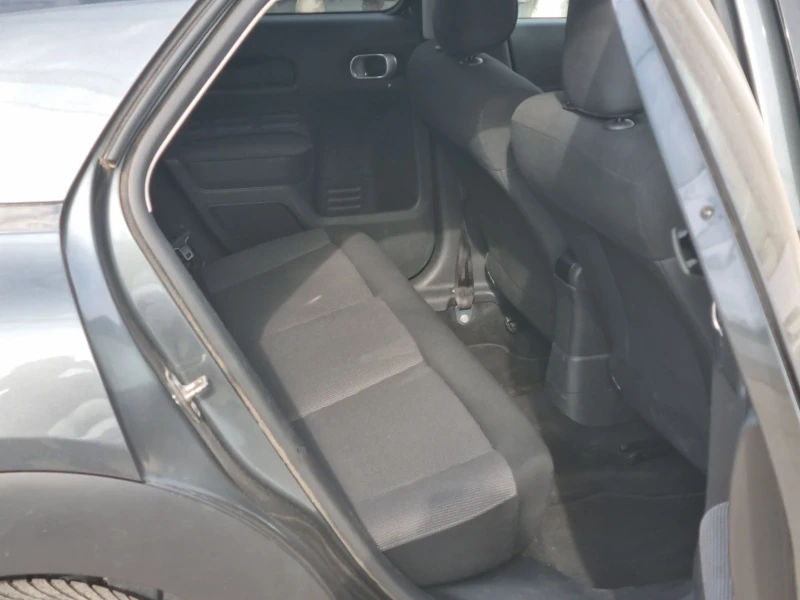Citroen C4 Cactus 1.2i* СЕРВИЗНА КНИЖКА* ТОП* , снимка 13 - Автомобили и джипове - 51894897