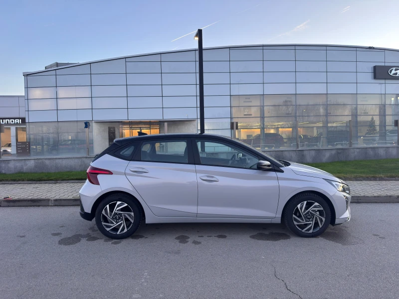 Hyundai I20 COMFORT, снимка 5 - Автомобили и джипове - 52559522