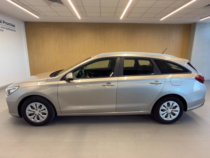 Hyundai I30 Wagon BUSINESS, снимка 2 - Автомобили и джипове - 53166812